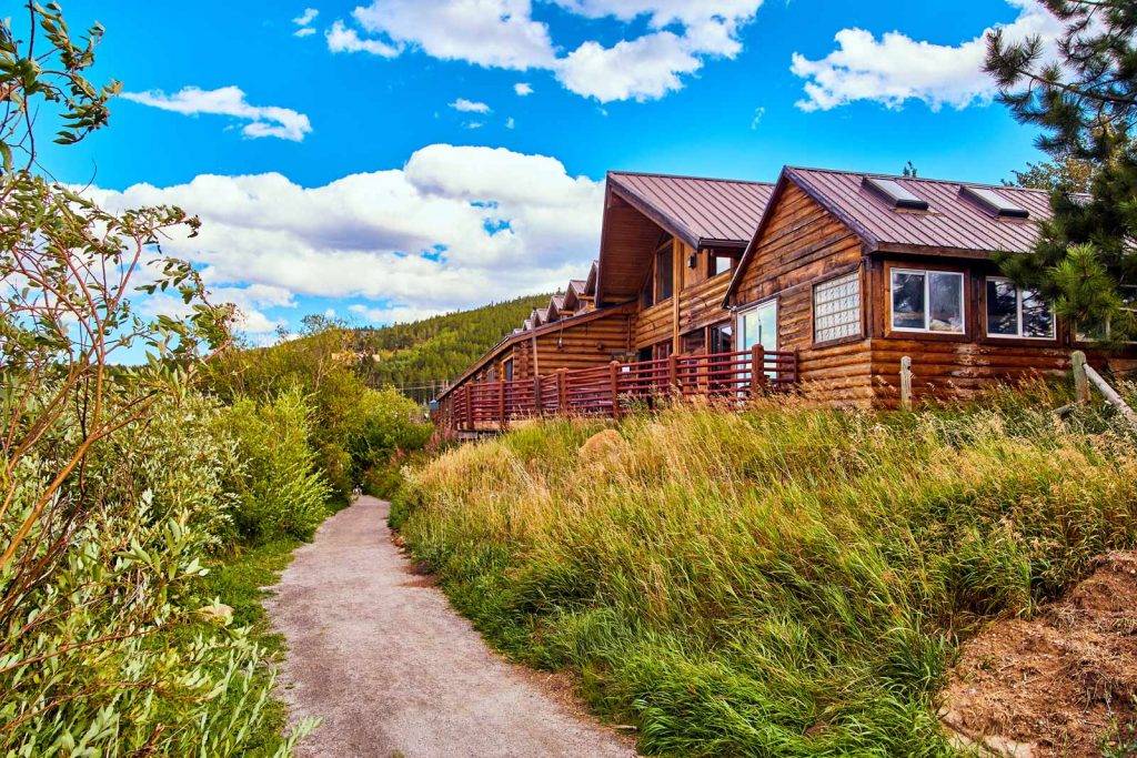 17 Cozy Cabins in Colorado For Your Next Getaway