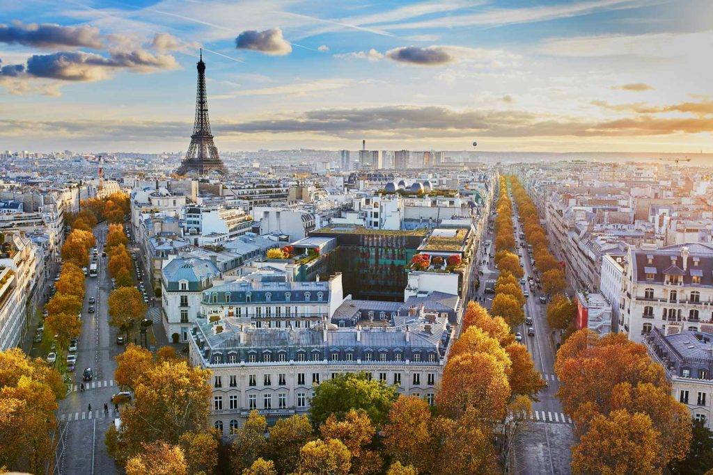 21 Best Paris Hotels with Eiffel Tower Views